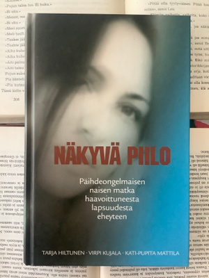 Tarja Hiltunen - Näkyvä piilo (sid.)