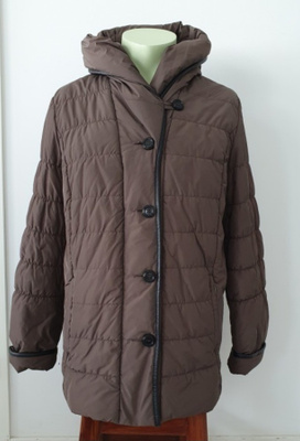 Flare Collection talvitakki, koko 42, ovh. 100 €