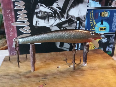 Salmo Finland    9cm vaappu   Jalokalalle