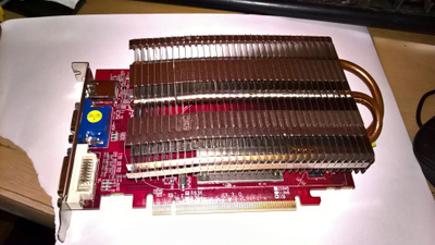 Radeon HD5570 passiivijäähyllä