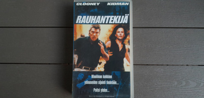 VHS: Rauhantekijä (George Clooney, Nicole Kidman 1997)