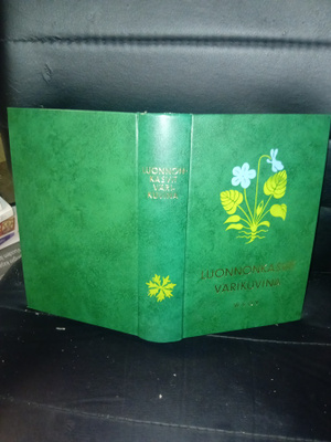 Väänänen  : Luonnonkasvit värikuvina ( SIS POSTIKULU )