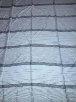 Mustavalkoiset pitkät verhot 137x217cm