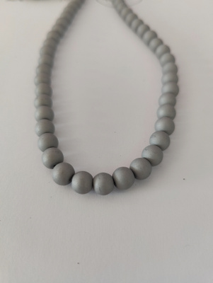 Vaaleanharmaita lasihelmiä 8mm, 20 kpl