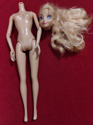 Disney storen Elsa varaosia