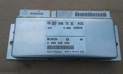 ASR-ohjausboxi - MB W210