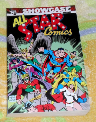 Showcase Presents All Star Comics TPB
