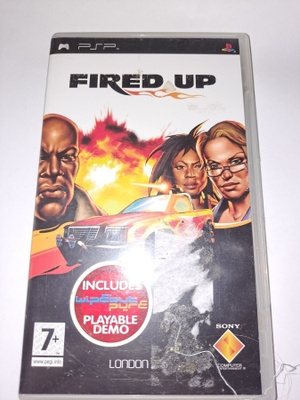 UCES00015 PSP Fired Up videopeli