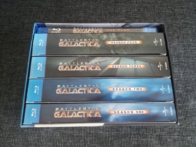 Taisteluplaneetta Galactica koko sarja (blu-ray)