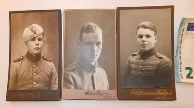 3 VANHAA CDV Valokuvaa Sotilaat Rakuuna 1920-l Tuusula ym
