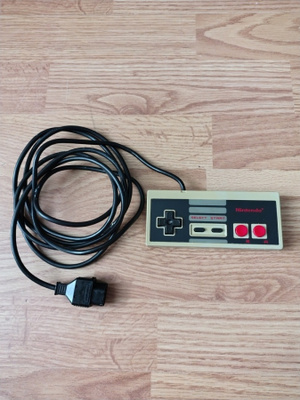 Nintendo NES ohjain