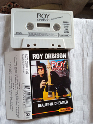 C- KASETTI: ROY ORBISON : BEAUTIFUL DREAMER