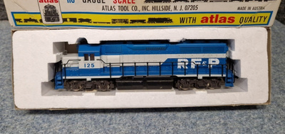 Atlas HO Gauge pienoisrautatien Veturi
