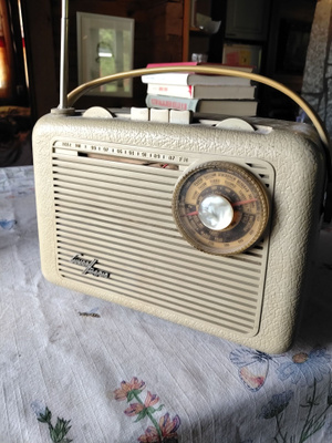 luxor radio