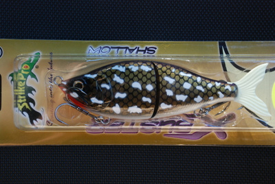 BUSTER X 17cm, 88g Väri: C196 "Shallow"