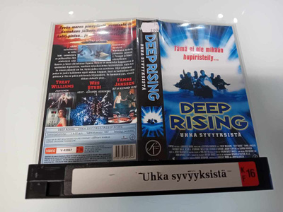 Deep rising - Uhka syvyyksistä