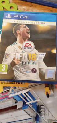 PS4 Fifa 18 videopeli