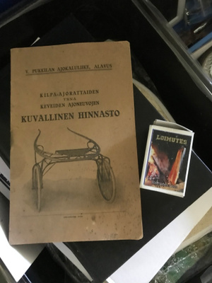 Kilpa-ajorattaiden ynnä keveiden ajoneuvojen hinnasto
