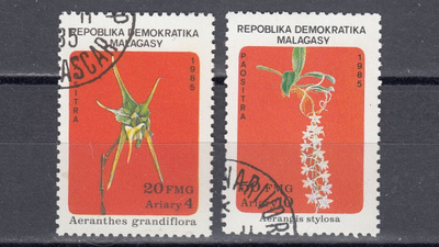 Madagaskar 1985 Mi 999 ja 1001 Flowers