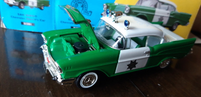 Corgi 1 43 Chevy Bel Air police mint