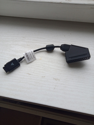 Samsung SCART-sovitinkaapeli / adpteri (EI HDMI)