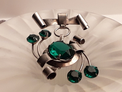 Iso rintakoru. Vintage sterling