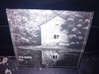 CD FLU-BAND : FLY ( SIS POSTIKULU )