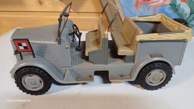 Leluauto Jeeppi