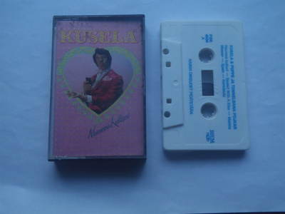KUSELA - NAURAVA KULKURI c-kasetti ( Hyvä kunto )