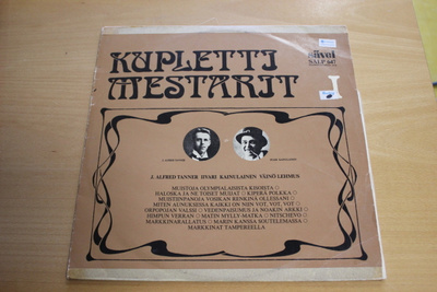 Kuplettimestarit I