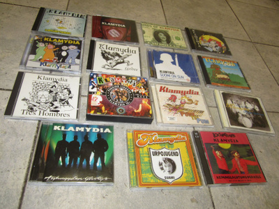 15 klamydia cd levyä - mukana boxi ( hienokuntoiset )