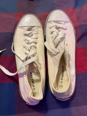 Firefly tennis shoes - koko 46.