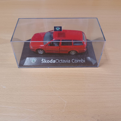 Skoda Octavia Combi pienoismalli