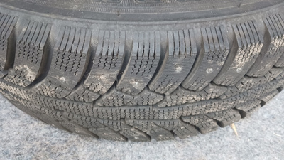 Ford Transit mk6 kesä+talvipyörät + hehkutulpat