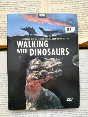 Walking with Dinosaurs (R1 DVD)