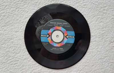 Jaana Ja Tiina – Mustan Kissan Tango 7" Single
