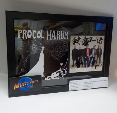 PROCOL HARUM NIMMARITAULU 5 x nimikirjoitukset