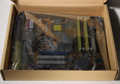 LGA775-emolevy Asus P5K-VM, Asuksen tehdaskunnostama