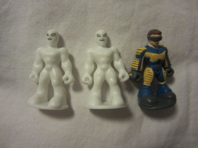 Marvel Hahmot 3 kpl / 4 cm korkeita