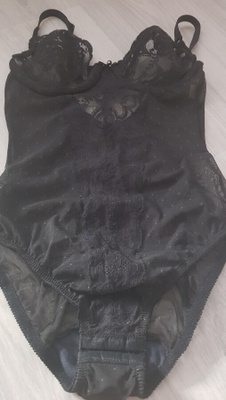 Musta pitsi Bodysuit / Bodystocking / Body - koko S / 34