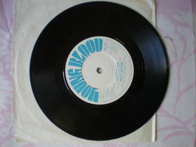 7" Hoyt Axton: Hotel Ritz / Evengelina