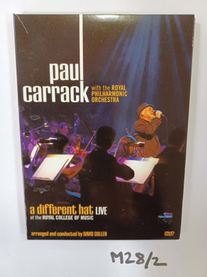 Pau Carrack: A different hat Live