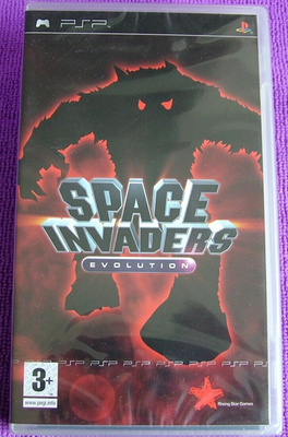 Space Invaders Evolution (PSP -peli)