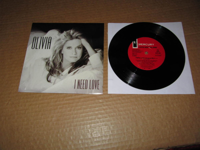 Olivia Newton John 7" I Need Love/Warm And Tender,PS v.1992