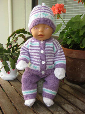 Neulepuku ja asusteet baby born nukelle