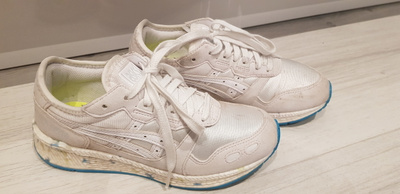 Asics HyperGEL-Lyte Urheilukengät / Lenkkarit  - koko 36