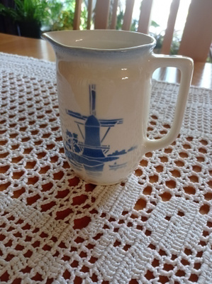 Arabia Tuulimylly kannu 14cm korkeus