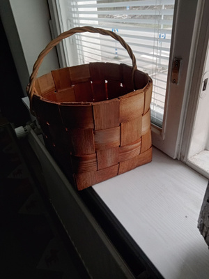 Pärekori, kompakti koko marjametsälle.