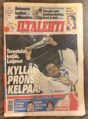 JÄÄKIEKON MM 2000 ILTALEHTI 15.5.2000