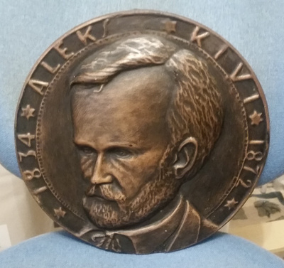 Aleksis Kivi reliefi